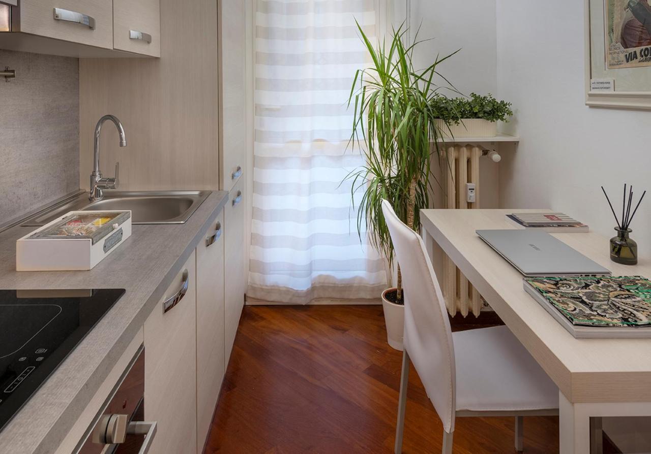 Design District- Navigli Mini Appartamento Via Tortona 66 Милан Экстерьер фото